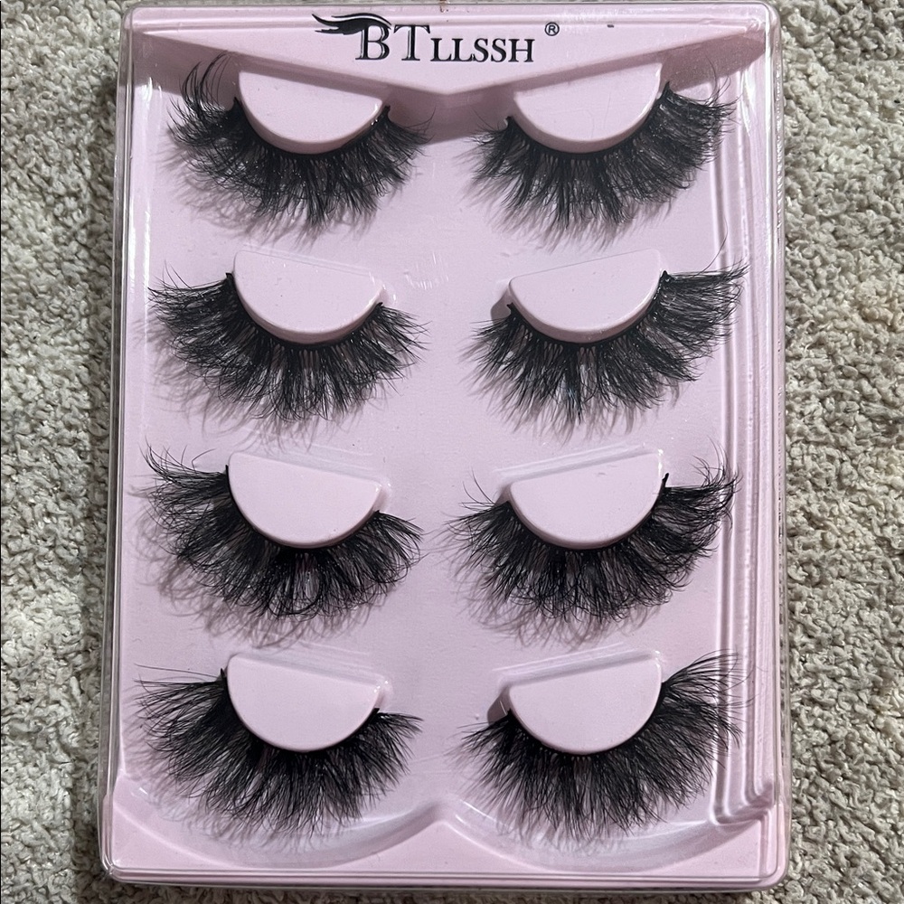 SOLD! BTLSSH Black False Eyelashes Set